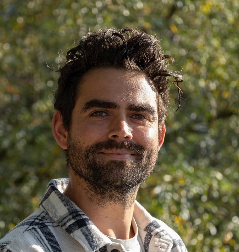 Portret van Jeroen Willems, adviseur Engineering & Contracten bij idverde.
